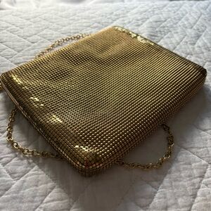 Rare Whiting Davis Vintage 1950s Leo Narducci Gold mesh mini bag made in USA